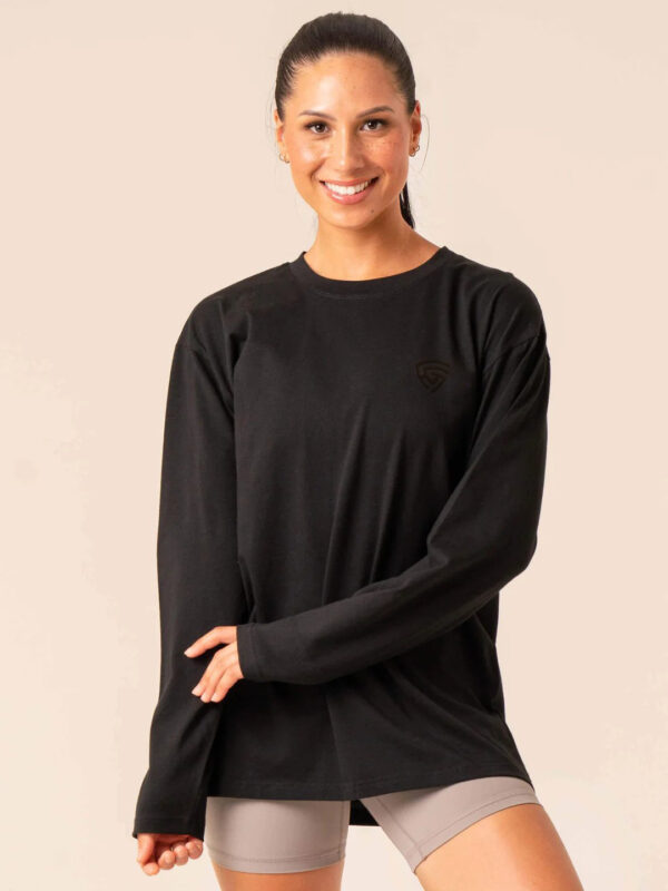 OVERSIZED LONG SLEEVE T-SHIRT